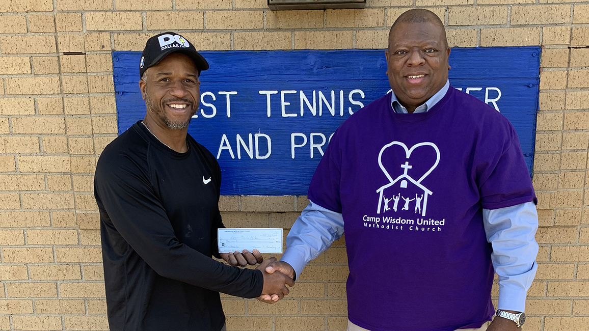 Camp Wisdom UMC Donates 00 To Kiest Tennis Center